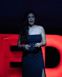 Anurita Jha Instagram - What i talk about when i talk about Acting 🎭🎭🎭

How acting found me and how i found my self through the beautiful craft of acting.. 
while i was preparing to speak, i actually travelled back, rite to the first moment when i faced the camera and how far i have come.

Truly blessed to be in a creative field.
As we get to live and emote so many characters and  understand human emotions far better and with lesser judgments. 
Thank u @tedxshivnadarioe @ted 

.
.
.
.
.
.
.
.
.
.
.
.

.#insta #ted #tedbaker #anurittakjha