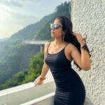 Anurita Jha Instagram - 🐝f 🐝🐝🐝🐝 . . . . . . . . . . . . . . . . . . . . . . . #insta #fun #live #love #travel