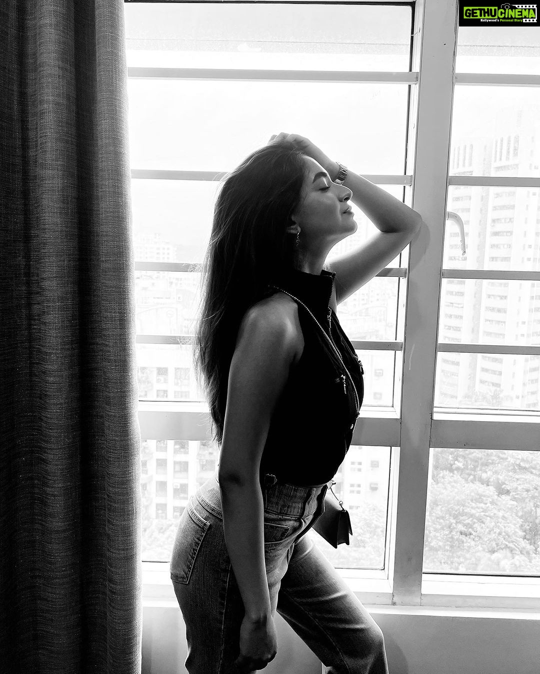 Anushka Sen Instagram - Sundayzzzz . . Top @bonkers.corner