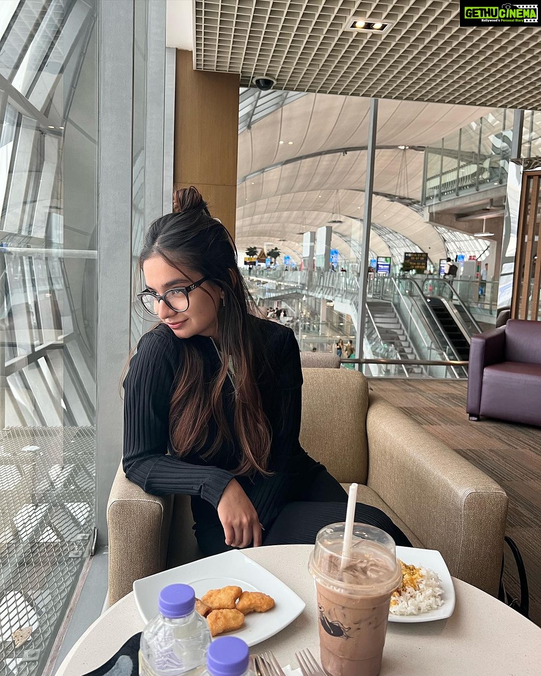 Anushka Sen Instagram - Bbye Korea! See you very very soon 💕🇰🇷 Seoul, Korea