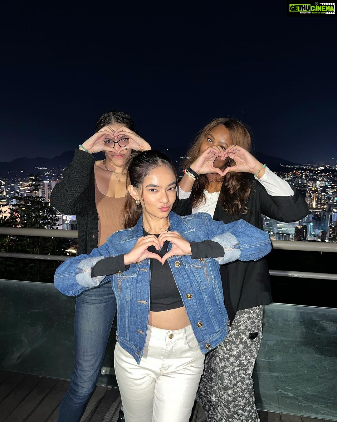Anushka Sen Instagram - My fav place in Seoul π°π· NμμΈνμ - N SeoulTower