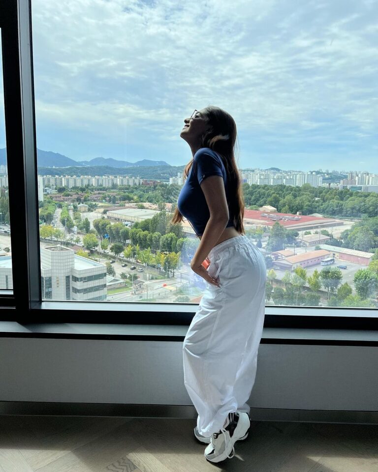 Anushka Sen Instagram - 🦥 Seoul, Korea