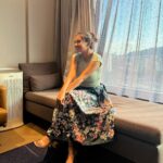 Anushka Sen Instagram - 🫰🫰🫰✨✨✨ Modern Hanbok Seoul, Korea