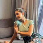 Anushka Sen Instagram - 🫰🫰🫰✨✨✨ Modern Hanbok Seoul, Korea