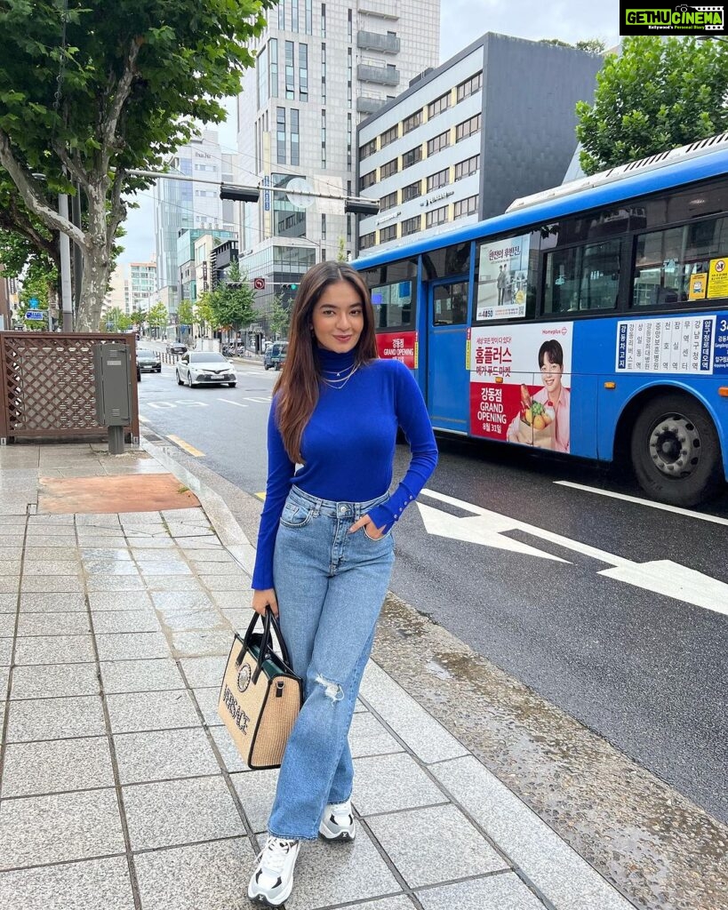 Anushka Sen Instagram - hello seoul 🇰🇷🫰🦦✨🐥 Seoul, Korea