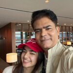Anushka Sen Instagram - Where next? ✈️ The Pier - 玉衡堂 Cathay Pacific Business Class Lounge