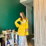 Anushka Sen Instagram - 🐥☀️✨🌻🌙