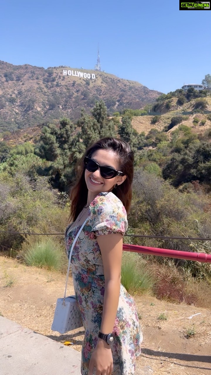 Anushka Sen Instagram - Living Life one moment at a time 🧿🦋 #reels #reelsindia #travel