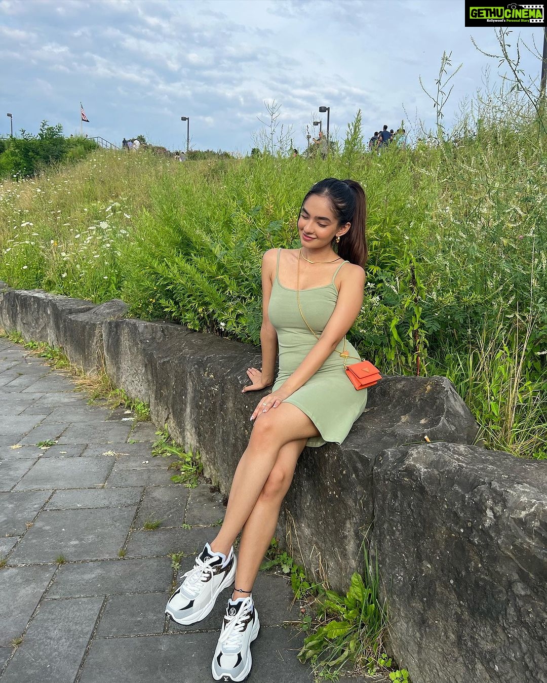 Anushka Sen Instagram - American Dream 🦋✨💕🦦 #photodump United States of America