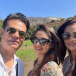 Anushka Sen Instagram - Around the world with my two most favourite people in the world. I love you both so much! We have traveled almost 15 countries together! And here’s to travelling the whole world together #senfamily USA