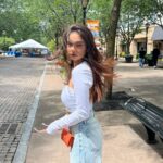 Anushka Sen Instagram - 🐬 Niagara Falls State Park, USA