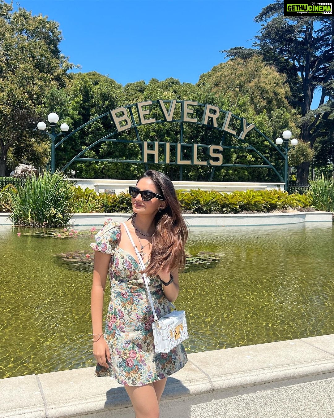 Anushka Sen Instagram - Dreamy days in LA 🫶☀️🧿🤍 City of Beverly Hills