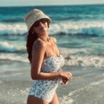 Anushka Sen Instagram - hello Los Angeles ☀️🫶🌊 Santa Monica Beach - Los Angeles