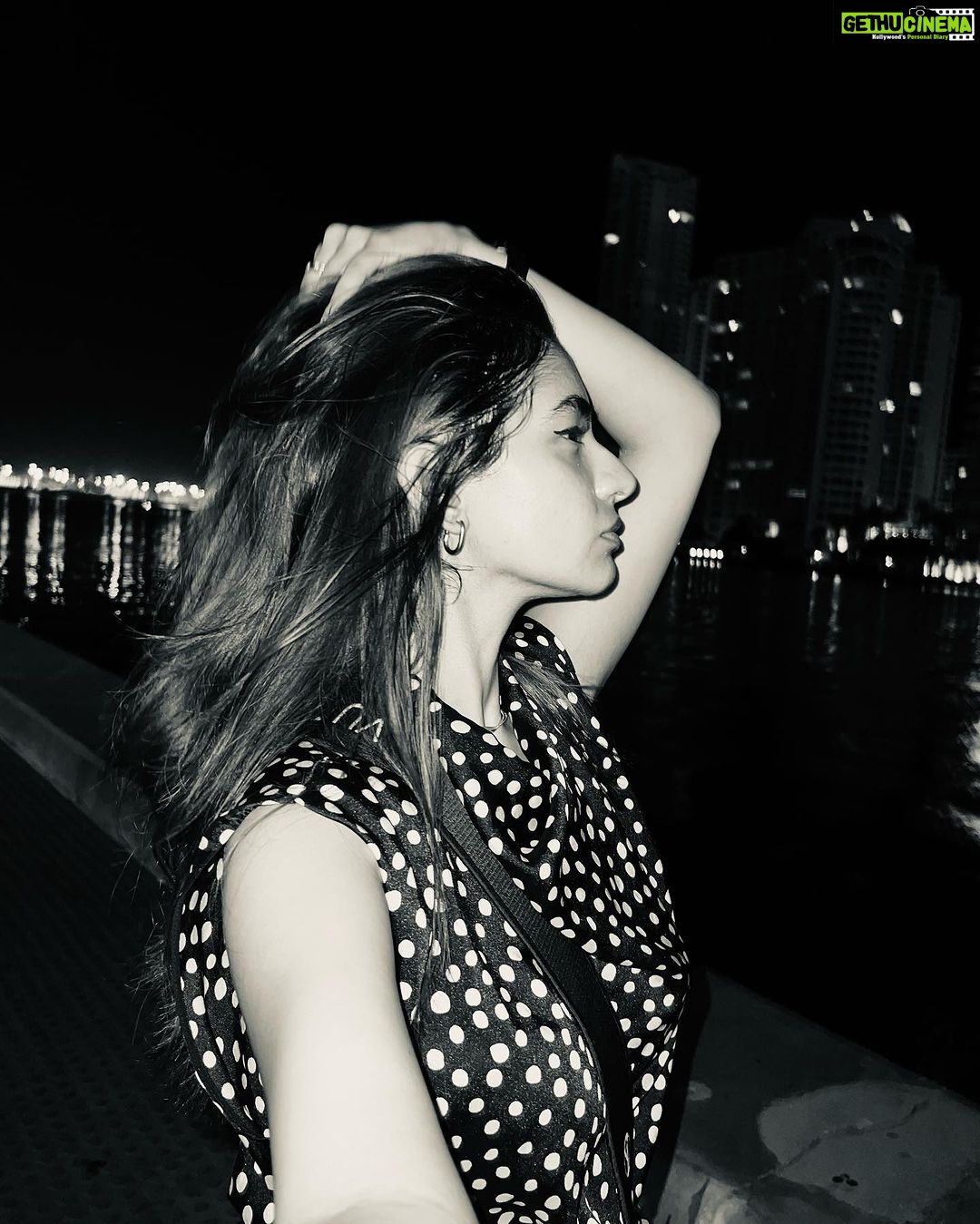 Anushka Sen Instagram - Miami nights 🪄✨🌙 Miami, Florida
