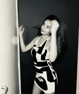 Anushka Sen Instagram - hi