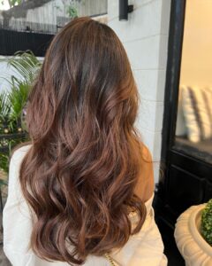 Anushka Sen Instagram - new hair 😚🤍