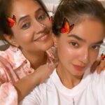 Anushka Sen Instagram - Happy Birthday to my beautiful mom! I love you so much, you are my sister, I’m so blessed to have you in my life. Thank you for being my inspiration always. I really look up to you mumma! Thank you for being the no.1 therapist, who always has my back, no matter what. My k drama watching partner, making fun of dad together, travelling the world, and so much more with you is just so special. Wish you lots of happiness. I love you so much🫂🧿