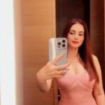 Anusmriti Sarkar Instagram - Dubai 💗🧿🧿 #random #click #nobu #dubai #dubailife #uae #dinner #picoftheday #summer #love #pink #as #anusmriti #anusmritisarkar #balmain #valentino #atlantis #atlantisdubai Nobu, Atlantis