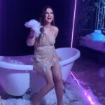 Anusmriti Sarkar Instagram - Blurry 🤍🧿🧿 #shoot #picoftheday #laugh #wednesday #just #pic #blurry #shine #golden #as #anusmritisarkar #anusmriti Avani+ Mai Khao Phuket Suites