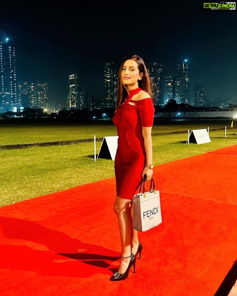 Anusmriti Sarkar Instagram - Red vibe ✨🧿 #redcarpet #polomatch #polo #tbt #pic #tuesday #fendi #instagood #picoftheday #event #as #anusmriti #anusmritisarkar Mahalakshmi Race Course, Mumbai