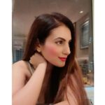 Anusmriti Sarkar Instagram – Hello 2023 💗. A very happy new year to all of you ✨🧿🧿

#happynewyear #2023 ##selfie #newyear #love #blessed #january #firstday #as #anusmriti #anusmritisarkar Dubai UAE