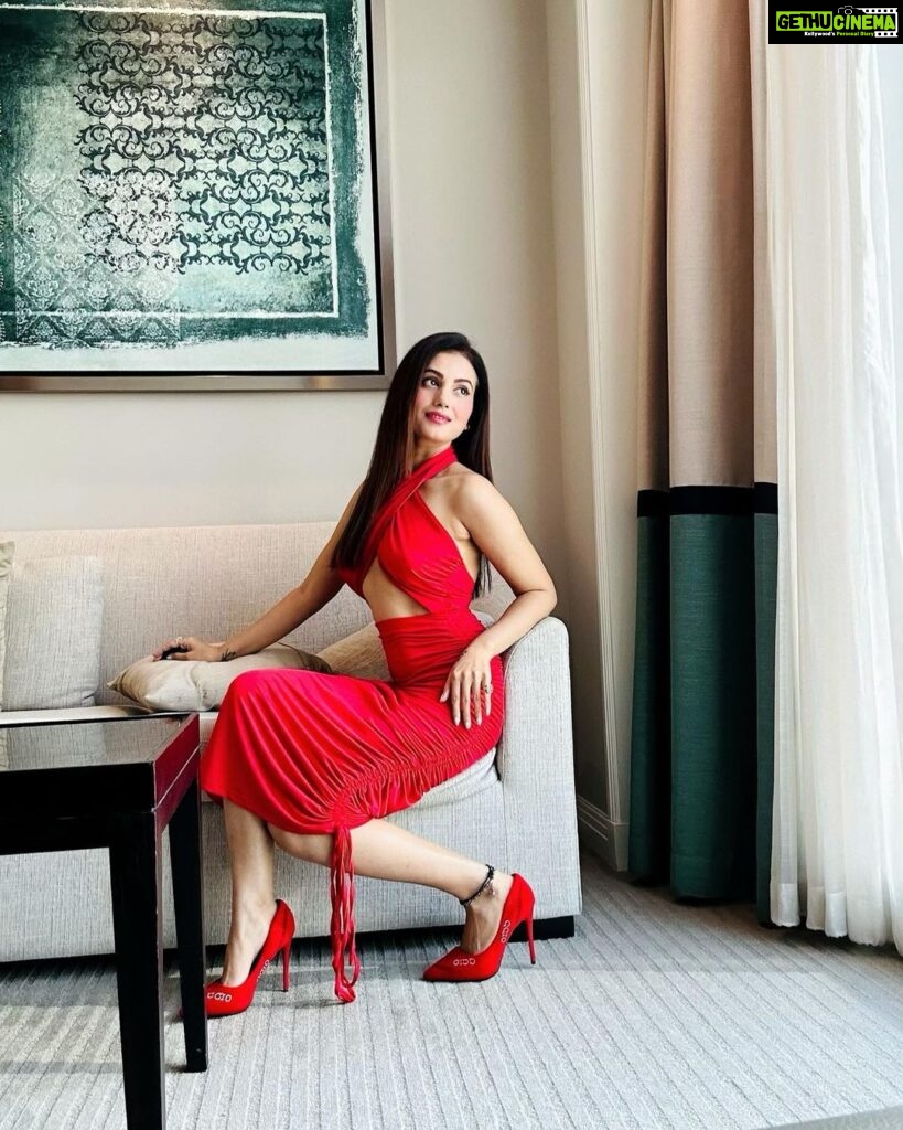 Anusmriti Sarkar Instagram - Last pic of the year 💕🧿🧿 #thankyou2022 #newyear #red #love #blessed #gratitude #goodvibes #picoftheday #december #weekend #saturday #instalove #as #anusmriti #anusmritisarkar Dubai UAE
