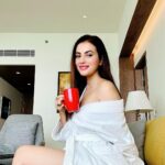 Anusmriti Sarkar Instagram - Obsessing with coffee n too comfy with my robe 💕☕️🧿🧿 #sunkissed #coffee #view #beautiful #vibes #robe #white #coffeeaddict #caffeine #weekend #sunday #as #anusmriti #anusmritisarkar #picoftheday