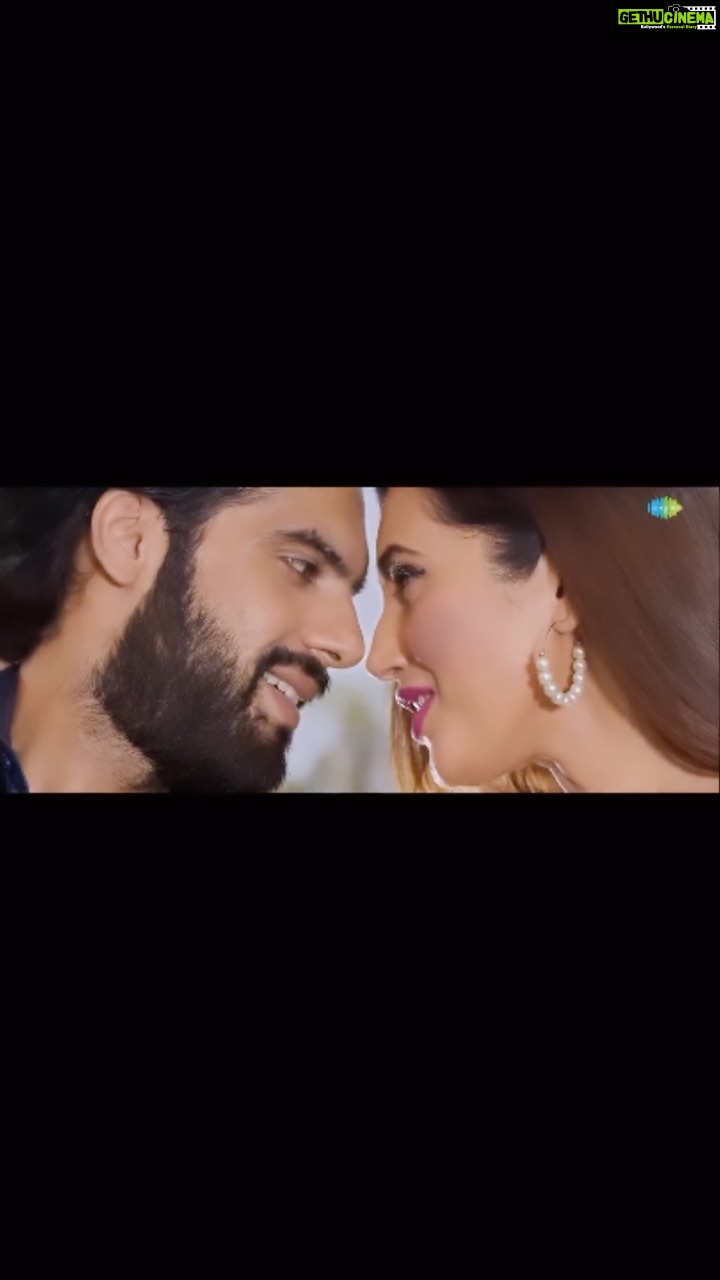 Anusmriti Sarkar Instagram - Tumse milna song is out now from our movie “Hum tumhein chahte hain “. Full song is on Bio 💗🧿🧿 #tumsemilna #movie #song #bappilahiri #palakmuchhal #music #love #as #anusmriti #anusmritisarkar @saregama_official @rema.lahiri.bansal @regobofficial @rajan_lyallppuri @bappilahiri_official_
