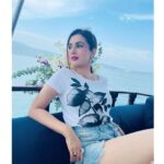 Anusmriti Sarkar Instagram - Chilling with the magical sunset 💕🧿🧿 #yacht #sunset #blue #sky #nature #love #flowers #holiday #vibes #yachtlife #holiday #chilling #as #anusmriti #anusmritisarkar #krabi #thailand Krabi, Thailand