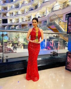 Anusmriti Sarkar Instagram - Award ✨🧿🧿

#award #iia #gratitude #blessed #event #awardfunction #as #anusmriti #anusmritisarkar #october
