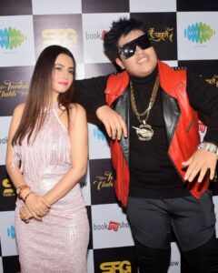 Anusmriti Sarkar Instagram - At the promotions of our movie “Hum Tumhein Chahte hain “ ✨🧿🧿

#media #event #bollywood #movie #blessed #grateful #as #anusmriti #anusmritisarkar #thursday #september