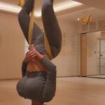 Anveshi Jain Instagram - YOGA & Ghazals !!