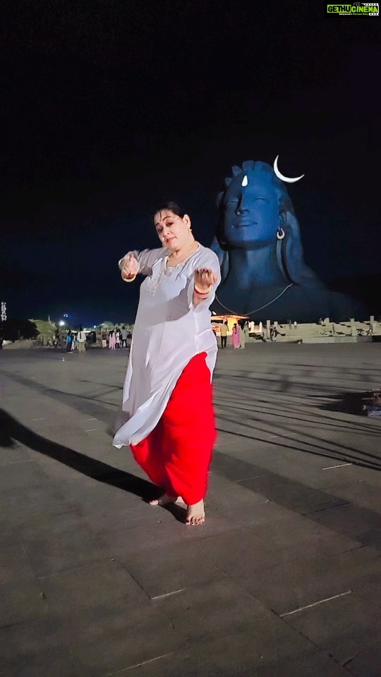 Aparajita Auddy Instagram - Indian classical dance is sustained by a profound philosophy. ...#Instagram#dance#classicalmusic#locetion#goodvibes#adiyogi#ishayoga