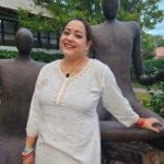 Aparajita Auddy Instagram - আমার চোখে তো সকলই শোভন, সকলই নবীন, সকলই বিমল, সুনীল আকাশ, শ্যামল কানন, বিশদ জোছনা, কুসুম কোমল— সকলই আমার মতো ।