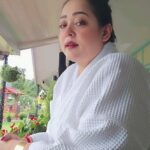 Aparajita Auddy Instagram - “You call it madness, but I call it love.” ❤️❤️💕💕💕💕#Instagram #reelsindia#reels#attention#mindfulness