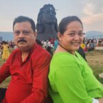 Aparajita Auddy Instagram – এই যে সেই লোকটা সব সময়ই আমার পাশে এমন একটা মুখ নিয়ে দাঁড়ায় পুরো আহারে বেচারা।এক্সপ্রেশনটা এমন যেন 26টা বছর আগে কি ভুল করেছে আর এখনো তার দন্ড দিয়ে যাচ্ছে আজকে সেই বিশেষ ভুলের দিনটি😆😆😆😆😆😆😆