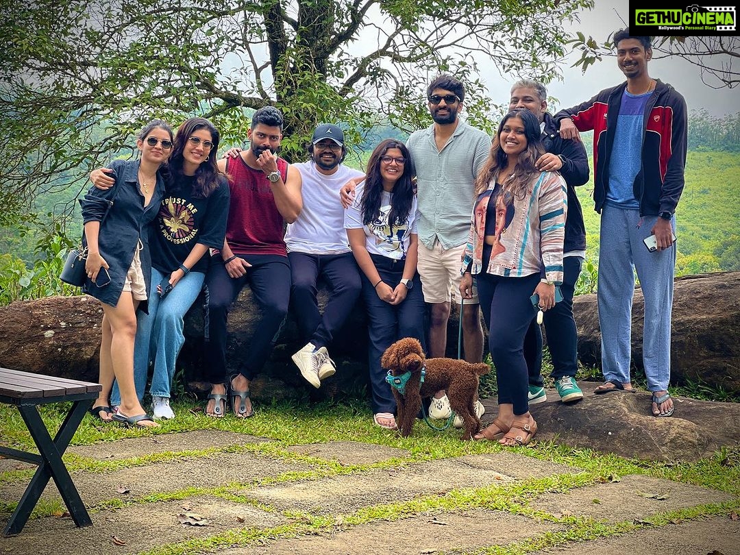 Aparna Balamurali Instagram - So much gratitude. So many reasons to be thankful for! This birthday was special in many ways. The biggest gift I could ever ask for, Good people and great memories. Even though few important faces are missing in the picture, I know how much effort you all took to make this happen. I love you guys for making it the most memorable day. Thank you @tho8amfarmstay for playing a biiggg and wonderful role in this. You guys made it extra special! Also thank you to all for all the wonderful wishes and blessings❤️ Kuttikanam