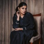 Aparna Balamurali Instagram - Stylist : @stylingbyafsheenshajahan Wearing : @kalaakaari Jewellery : @amorettestore.in Shot by : @krisxvision @weddingvowsbyvinq Edited by : @mr.viee Hair Stylist : @hair_byneeka Dubai, United Arab Emirates