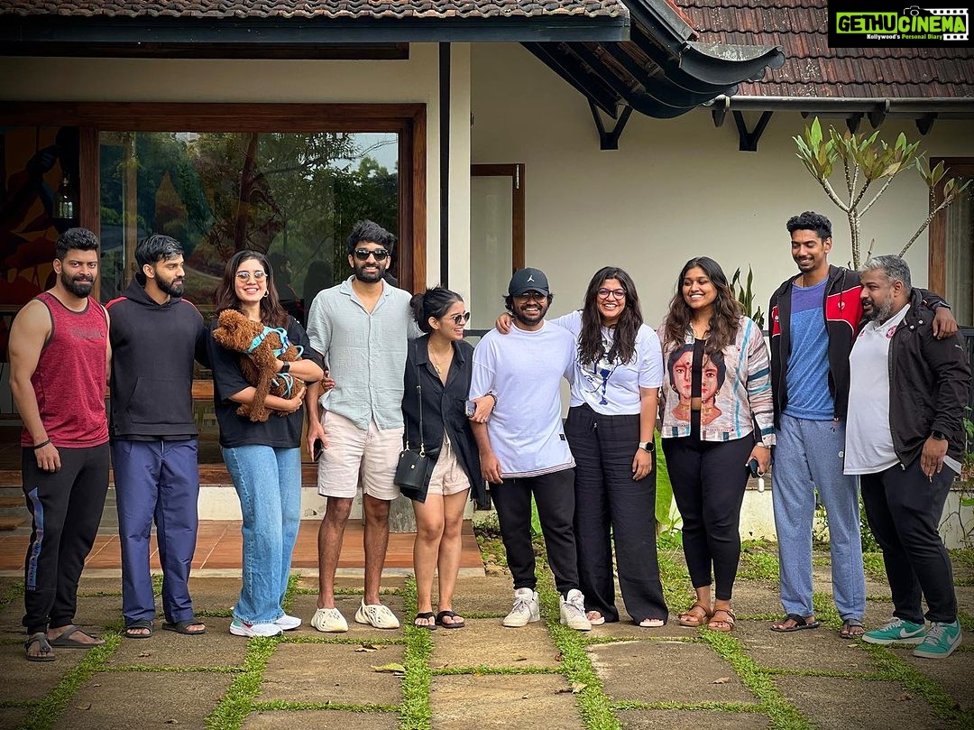 Aparna Balamurali Instagram - So much gratitude. So many reasons to be thankful for! This birthday was special in many ways. The biggest gift I could ever ask for, Good people and great memories. Even though few important faces are missing in the picture, I know how much effort you all took to make this happen. I love you guys for making it the most memorable day. Thank you @tho8amfarmstay for playing a biiggg and wonderful role in this. You guys made it extra special! Also thank you to all for all the wonderful wishes and blessings❤️ Kuttikanam
