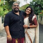 Aparna Balamurali Instagram - Onam 2023 💛🌼