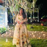 Aparna Balamurali Instagram - 🌻 Wearing my favourite @picchika 💛