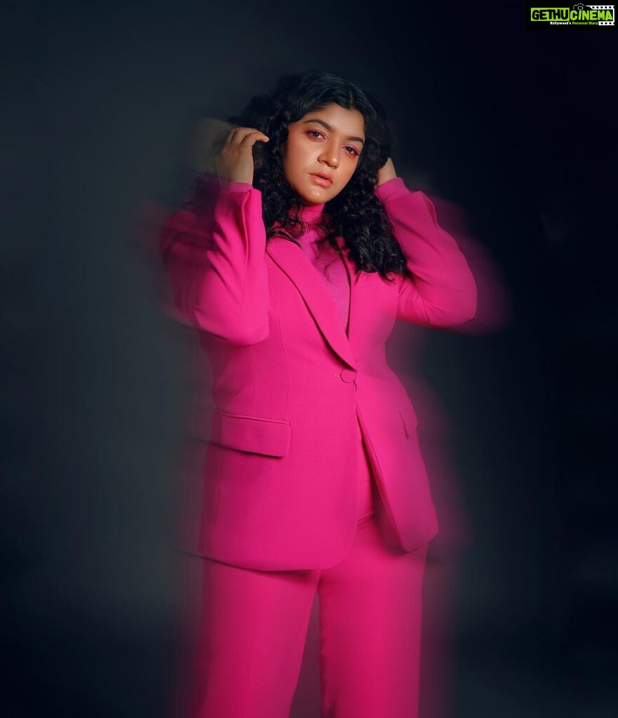 Aparna Balamurali Instagram - No better day to put this up!! #barbenheimer Styled by: @theitembomb Outfit: @zara MUAH: @themixandbrows_by_fathimajmal Shot by: @jiksonphotography Studio: @studio_maxxo