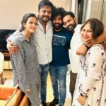 Aparna Das Instagram - #kasargold night ♥️ Heard mixed reviews and went and watched the film and I was wondering whats all the negativity spreading. Loved every bit of kasargold. Bgm,direction,acting. Don’t judge a film hearing reviews. Go experience it urself. Its worth it :) @asifali @mridulmnair @sunnywayn @deepakparambol @abhiramradhakrishnan_ @malavika_sreenath @sreeranjini_nair @vishnuvijay01