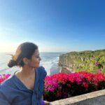 Aparna Das Instagram - Bali Bae-cation ♥️ #day3 . . @touronholidays Pura Luhur Uluwatu, Bali