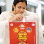 Aparna Das Instagram – GOLD GALA OFFER 
മറ്റെങ്ങുമില്ലാത്ത കിടിലൻ ഓണം ഓഫറുകൾ ഒരുക്കി നന്തിലത്ത് ജി മാർട്ട് .

Home Appliances കൾക്ക് upto 70% Discount

#Nandilathgmart #Nandilath #OnamOffer #OnamCelebration #Onam2023 #goldgalaoffer #HomeAppliances #Gift #kerala