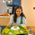 Aparna Das Instagram - Happy Onam 😊♥️ #onam #sadhya #malayali #newhome #firstonam Also proud me for making that sadhya and pookalam all by myself 😌