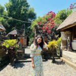 Aparna Das Instagram - Mandatory picture when in bali 😍 Full on touristy mode in #Bali 🕶️ #day4