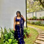 Aparna Vinod Instagram – 🌼 ʜᴀᴘᴘʏ ᴏɴᴀᴍ 🌴 

#onam #onasamsakal #kerala #home #malayali #family #athapoo #pookalam #onamcelebration #happytimes Home