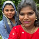Aranthangi Nisha Instagram - என் வாழ்க்கையை அழகாக்கியவள்,ஆயிரம் உறவுகள் செய்யாததை ஒரு நட்பு செய்யும், யாரும் தராத நம்பிக்கையை நட்பு தரும், யாரும் வராத சூழ்நிலையில் கூட நட்பு வரும், எனக்கு பெரிதாக நண்பர்கள் கிடையாது, ஆனால் எனக்கு இருக்கும் நண்பர்கள் நான் மிகப்பெரிய அளவிற்கு மதிக்கப்பட கூடியவர்கள், அப்படித்தான் எனக்கு நீயும், என்னோட சந்தோஷத்துலயும், என்னுடைய துக்கத்தையும், எல்லா நேரத்திலும் என் பக்கத்திலே தான் இருக்க, உனக்காக நீ யோசித்து விட எனக்கு யோசிச்சா தான் அதிகம், உனக்காக நீ வாழ்ந்ததை விட எனக்காக வாழ்வதுதான் அதிகம், இதுக்கு எல்லாம் நான் என்ன பண்ண போறேன்னு தெரியல, ஆனா ஒன்னு மட்டும் வாழ்நாள் முழுக்க என்னுடைய கடைசி நாள் வரைக்கும் என்னுடைய நட்பு மட்டும் உண்மையா இருக்கும்... Love u sabeena Happy Birthday @sabeena_mohamed