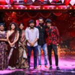Aranthangi Nisha Instagram - Today 1.30 kpy champiyan marakama parunga chellakuttys coustume @andy_k_studio jwellery @new_ideas_fashions @bjbala_kpy @director_thomson_vijaytv photography @adem_vimalraj